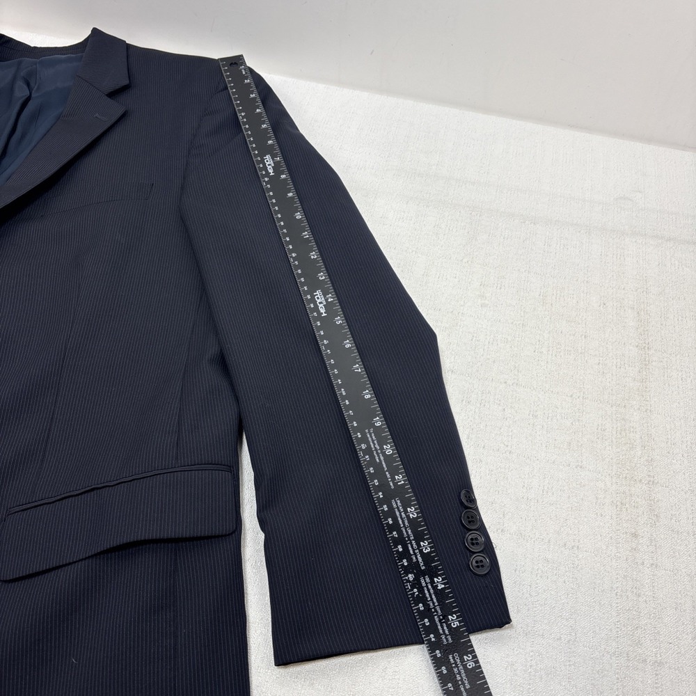 Michael Kors Mens Navy Pinstripe 2 Piece Suit Wool Size 42L Pants 34x32 - Picture 6 of 16